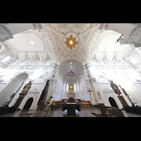 W�rzburg, Dom St. Kilian, Vierungsgew�lbe und Querhaus mit Blick zum Chor