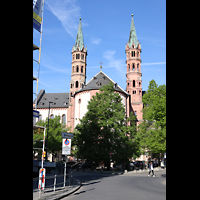 W�rzburg, Dom St. Kilian, Chor und Ostt�rme von Osten vom Paradeplatz
