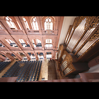 W�rzburg, Maximilian-Universit�t, Neubaukirche, Seitlicher Blick vom obersten Bogenumgang auf die Orgel und die Nordwand