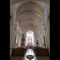 W�rzburg, St. Peter und Paul, Innenraum in Richtung Chor