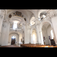 W�rzburg, St. Peter und Paul, Orgel und n�rdliches Seitenschiff