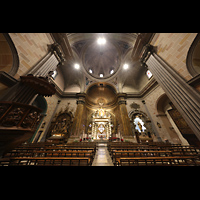 El Vendrell, Esgl�sia parroquial de Sant Salvador, Innenraum in Richtung Chor
