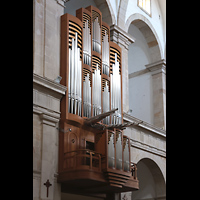 La Selva del Camp, Sant Andreu, Orgel seitlich von der Vierung aus gesehen
