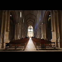 Poblet, Monestir de Santa Maria, Hauptschiff in Richtung Chor
