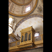 Tarragona, Catedral, Capilla de la Virgen del Claustro, Orgel und Kuppel