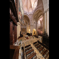 Tarragona, Catedral de Santa Tecla, Seitlicher Blick vom Spieltisch in die Kathedrale zum Chorraum