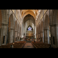 London (Southwark), St. Saviour Cathedral, Innenraum / Hauptschiff in Richtung Chor