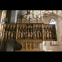 Rottweil, Heilig-Kreuz-Münster, Altar neben dem Chor