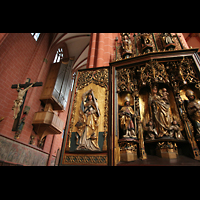 Frankfurt am Main, Kaiserdom St. Bartholomäus, Chorraum mit Liebfrauenaltar, Kreuz und Chororgel