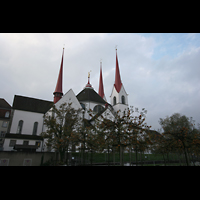 Muri, Klosterkirche (Epistelorgel), Klostergarten mit Kirche