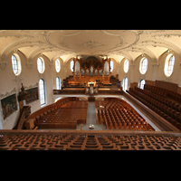 Horgen, Reformierte Kirche, Innenraum / Hauptschiff in Richtung Orgel