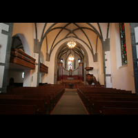 Chur, Martinskirche, Innenraum / Hauptschiff in Richtung Chor