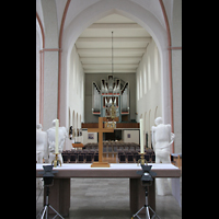 Bremen, Kulturkirche St. Stephani, Blick über den Altar zur Orgel