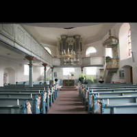 Mettenheim, Kirche, Innenraum / Hauptschiff in Richtung Orgel