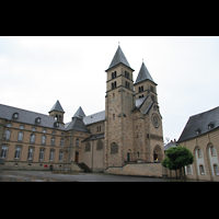 Echternach, Basilika St. Willibrord, Außenansicht