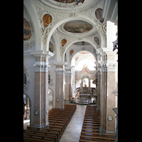 Füssen, Basilika St. Mang (Hauptorgel), Blick von der Orgelempore in die Kirche