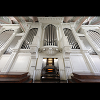 Leipzig, Nikolaikirche, Orgel mit Spieltisch