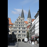 Braunschweig, St. Martini, Gewandhaus mit Türmen von St. Martini