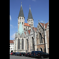 Braunschweig, St. Martini, Außenansicht von Südosten mit gotischer Annenkapelle