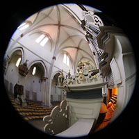 Braunschweig - Riddagshausen, Klosterkirche St. Mariae, Spieltisch, Orgel und Innenraum
