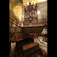 Sevilla, Catedral (Hauptorgel), Spieltisch mit Blick zur Epistelorgel