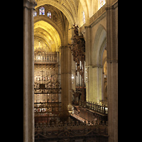 Sevilla, Catedral, Hochaltar und Epistelorgel