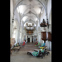 Vevey, Sainte-Claire, Innenraum in Richtung Orgel