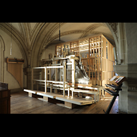 Luzern, Hofkirche St. Leodegar (Große Orgel mit Echowerk), Echowerk mit Sennschellen (Röhrenglocken, links)