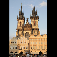 Praha (Prag), Matka Boží pred Týnem (Teyn-Kirche), Teyn-Kirche im Abendlicht