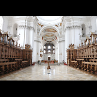 Weingarten, Basilika St. Martin - Große Orgel, Blick vom Chorraum auf die Chororgelteile und zur Hauptorgel