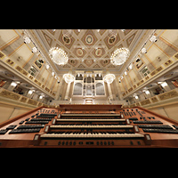 Berlin, Konzerthaus, Großer Saal, Orgel mit mobilem Spieltisch