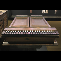 Berlin (Tiergarten), Musikinstrumenten-Museum - Marcussen-Orgel, Regal um 1680