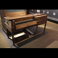 Berlin (Tiergarten), Musikinstrumenten-Museum - Gray-Orgel, Claviorganum von 1791