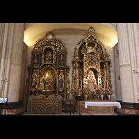 Sevilla, Iglesia de El Salvador, Retablo de Santa Ana (links) und Retablo de la Virgen de Rocío (rechts)
