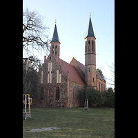 Berlin - Pankow, Alte Pfarrkirche ''Zu den Vier Evangelisten'' (Hauptorgel), Ansicht von Nordosten