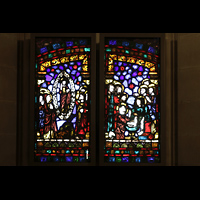 Barcelona, Basílica Santa María del Mar, Ältestes erhaltenes Fenster der Basilika im Chorumgang
