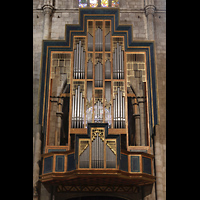Barcelona, Basílica Santa María del Pí, Orgel mit bisher nur teilweise aufgebautem Prospekt