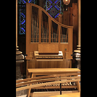 Montserrat, Basílica Santa María, Kleine Orgel im Cambril-Saal
