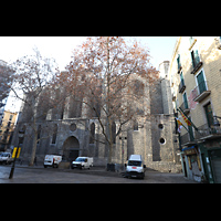 Barcelona, Basílica Santa María del Pí, Seitenansicht von der Plaça del Pí