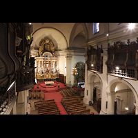 Barcelona, Oratori Sant Felip Neri (Montserrat-Torrent-Orgel), Seitlicher Blick von der Orgelempore in die Kirche