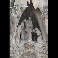 Barcelona, La Sagrada Familia (Krypta-Orgel), Portal des Glaubens - Darstellung von Jesus im Tempel