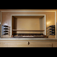 La Orotava (Tenerife), San Juan Bautista (Richborn-Orgel), Spieltisch der Richborn-Orgel