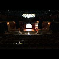 Las Palmas (Gran Canaria), Auditorio Alfredo Kraus, Blick von oben ganz hinten in den Saal