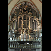 Lüneburg, St. Johannis, Orgel (beleuchtet)