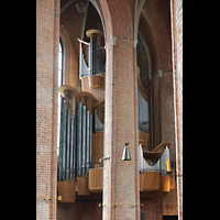 Hannover, Marktkirche St. Georgii et Jacobi (Italienische Orgel), Blick vom nördlichen Seitenschiff zur Hauptorgel
