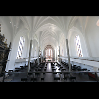 Kassel, St. Martin, Blick vom Spieltisch in die Kirche
