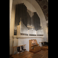 Worms, Lutherkirche, Orgel mit Spieltisch seittlich