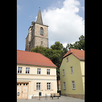 Jüterbog, Nikolaikirche (Hauptorgel), Blick von der Großen Straße auf die Türme