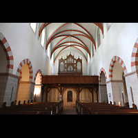 Jüterbog - Zinna, Klosterkirche St. Marien, Innenraum in Richtung Orgel