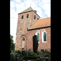 Krummhörn - Uttum, Reformierte Kirche, Turm von Süden